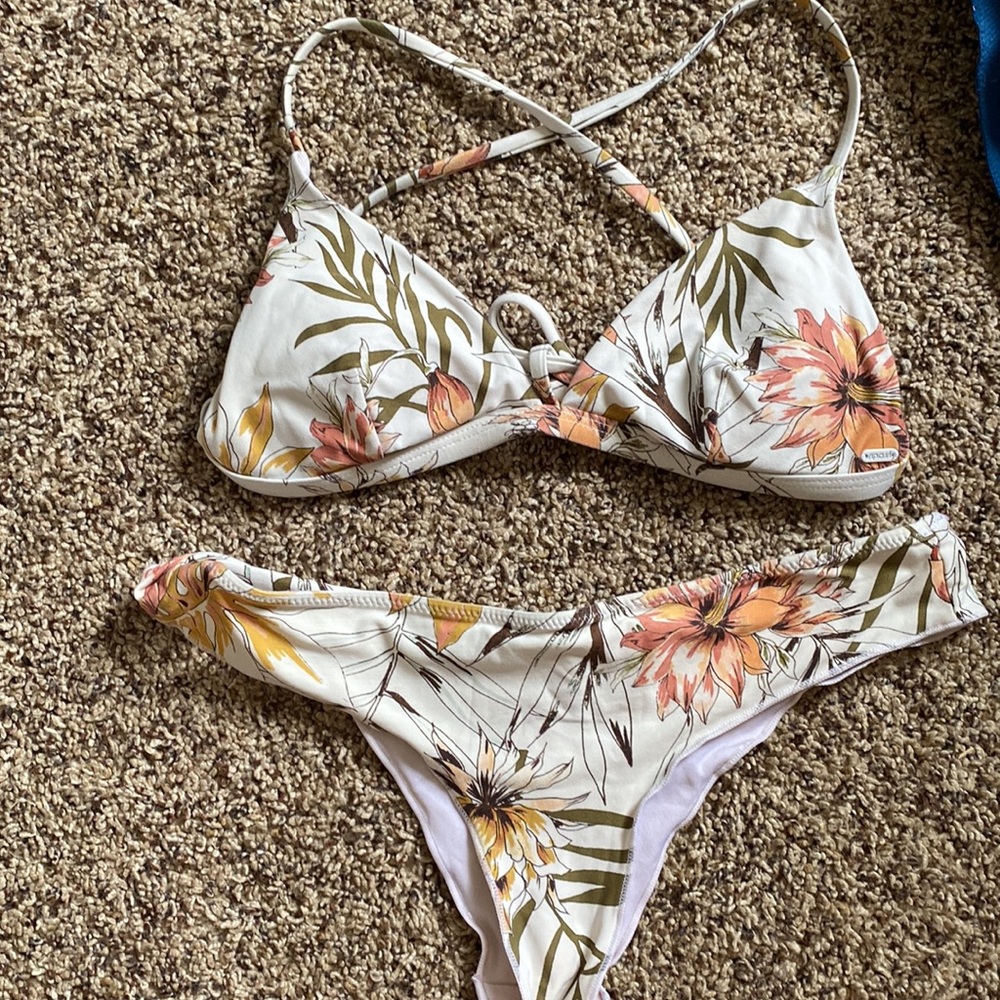 rip curl size small bikini